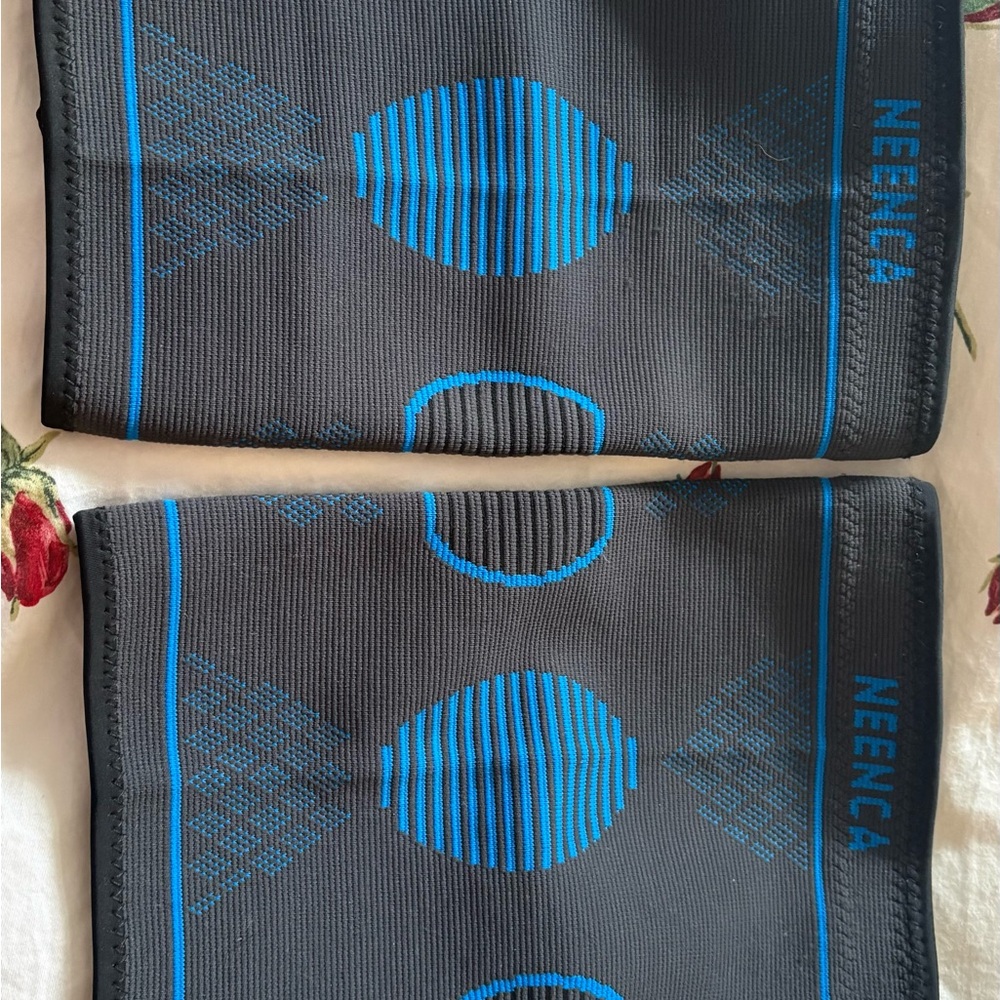 Black and Blue Knee Sleeves